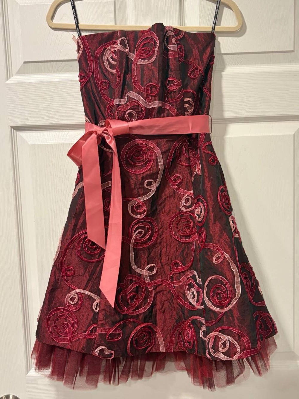 Jessica McClintock Red and Pink Strapless Floral Party Dress with Sash